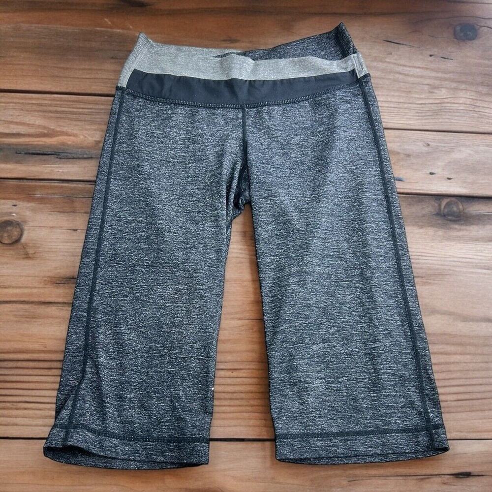 Lululemon Astro Wunder Under Crop Leggings Size 6 Knee Length 15" Inseam